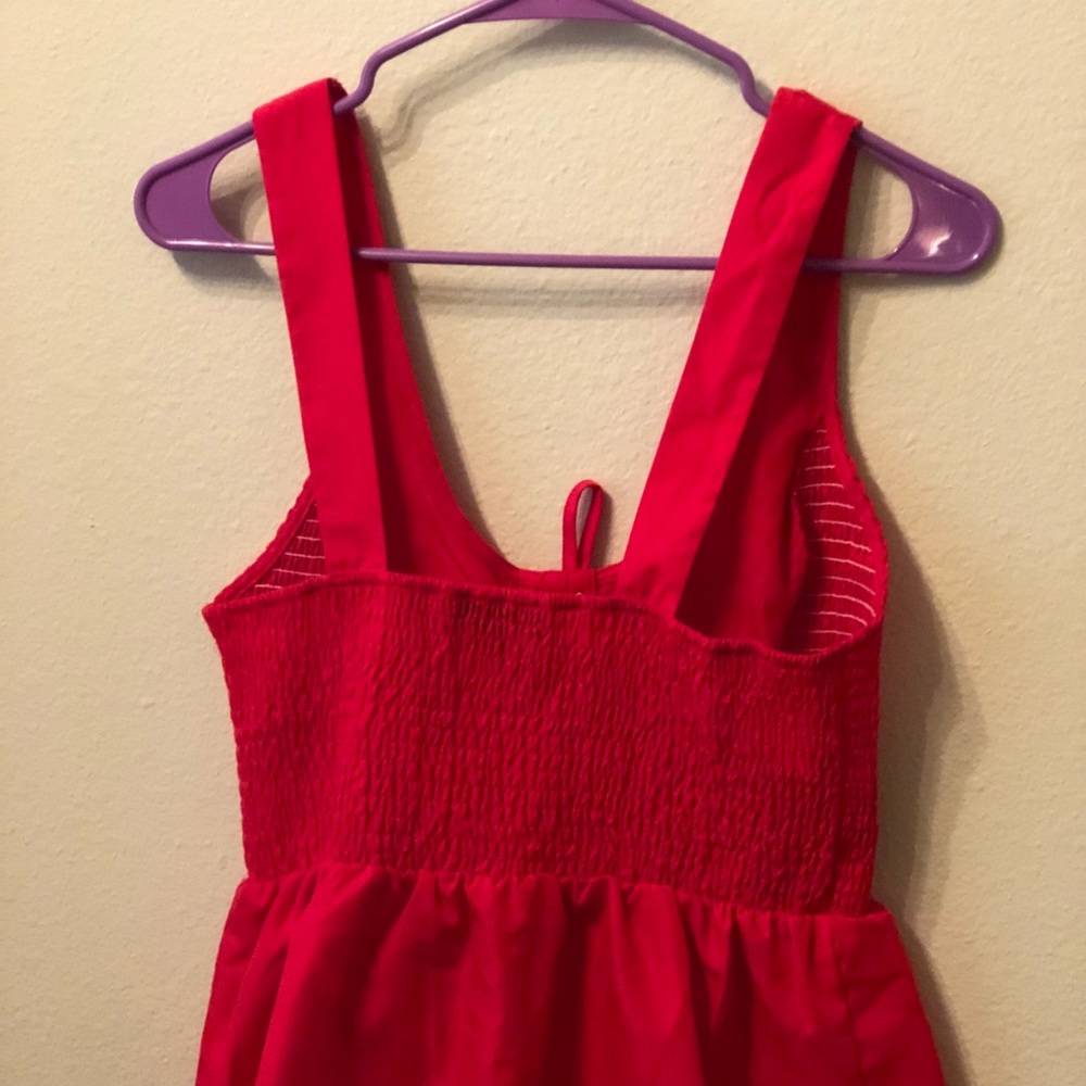 Red tank top, new without tags - Picture 5 of 6